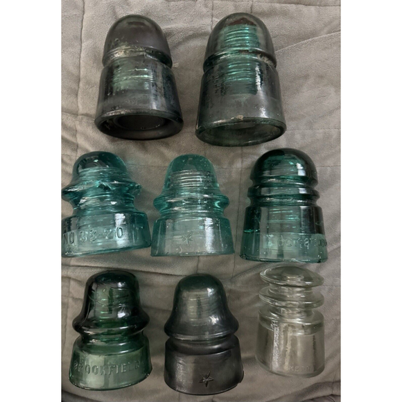 Mixed Lot Of 8 Kerr, 38-20, B, 1907, Star, Brookfield VINTAGE GLASS INSULATORS - Picture 1 of 3